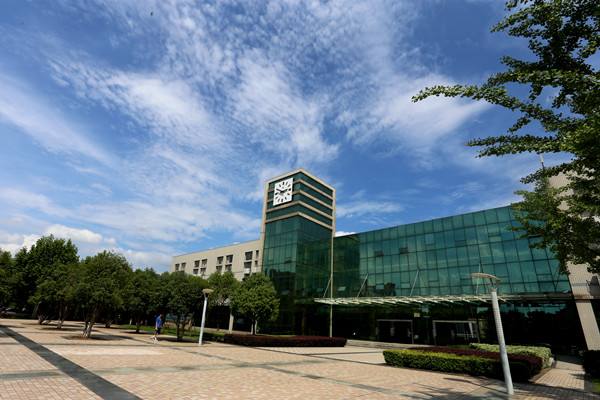 武漢工程大學(xué)是小211嗎？在湖北的口碑怎么樣？實(shí)力如何？學(xué)費(fèi)多