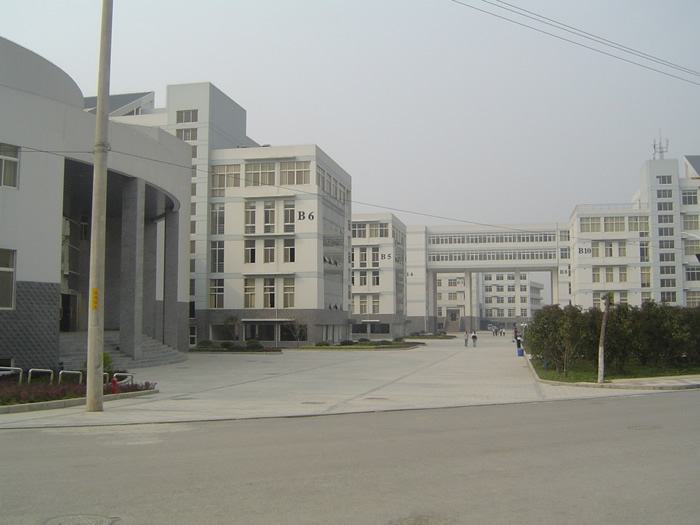 南京中醫(yī)藥大學(xué)怎么樣?是211嗎?排名第幾?就業(yè)率高嗎?