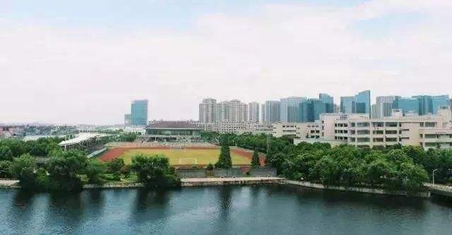 浙江經貿職業技術學院怎么樣可以專升本嗎?學院地址在哪學費多少?