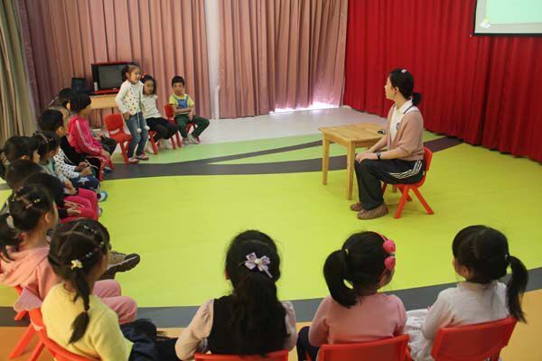 未來5年幼師就業(yè)前景怎么樣有前途嗎?幼師職業(yè)的優(yōu)勢和劣勢揭秘