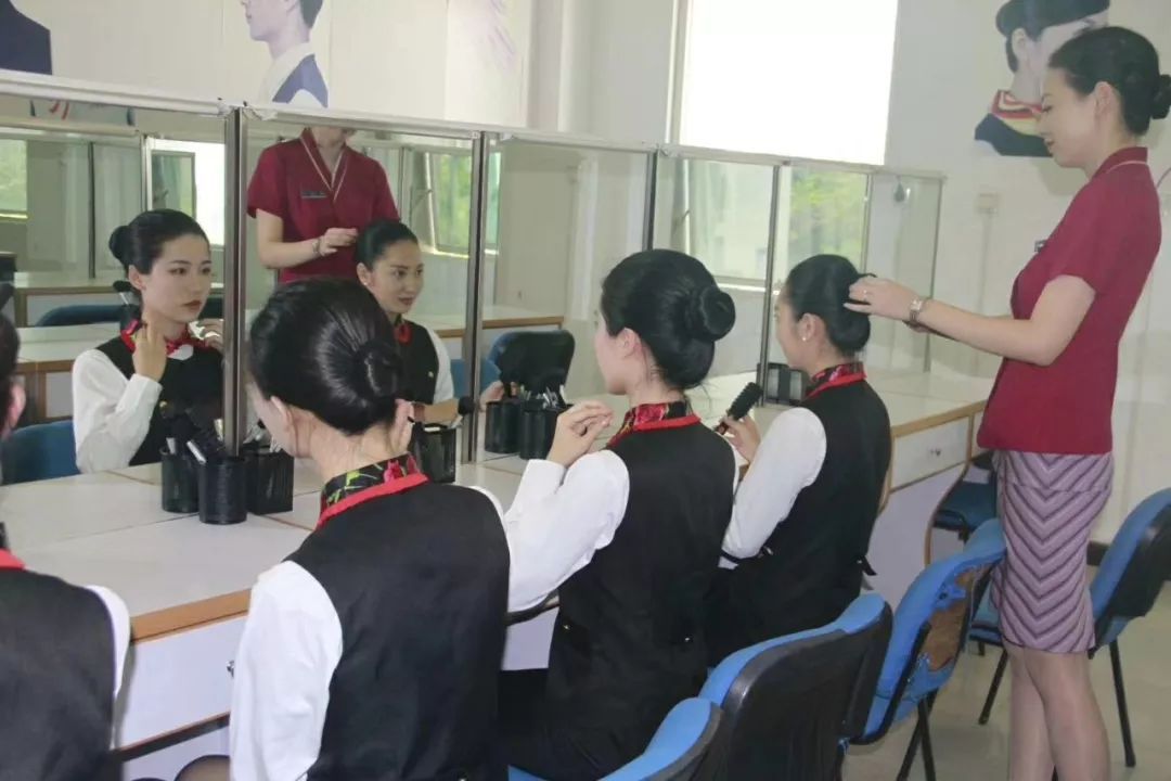 三亞航空旅游職業學院好嗎學費多少?三亞旅游職業學院空乘怎么樣