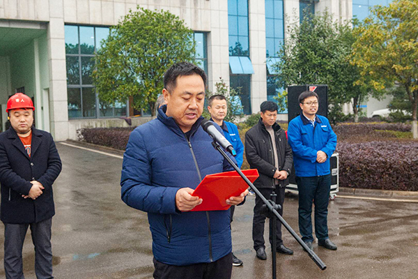 新年開門紅！山河智能5000萬裝備批量發車