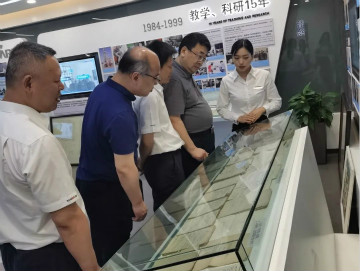 省工信廳副廳長張治平調研山河智能