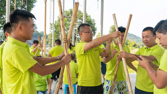 【夯基礎(chǔ) 強(qiáng)執(zhí)行 跨高度】2019山河智能挖掘機(jī)營(yíng)銷(xiāo)公司拓展訓(xùn)練營(yíng)順利開(kāi)展