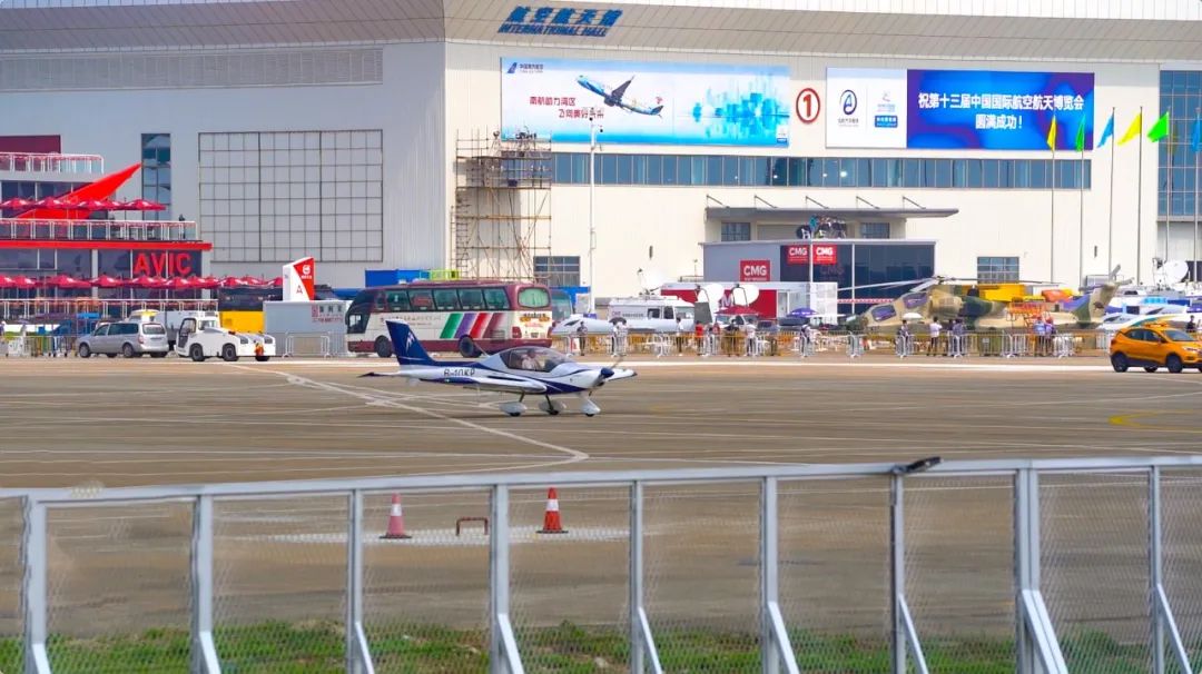 高光時刻！珠海航展唯一進行飛行表演的輕型運動飛機來啦