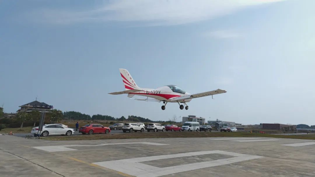 火情就是命令！湖南航空應急救援隊山河機組展現“山河速度”