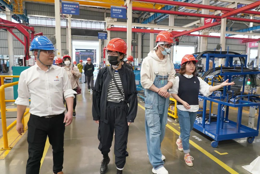 硬實力+軟名片！山河智能協拍電視劇《重中之重》開機