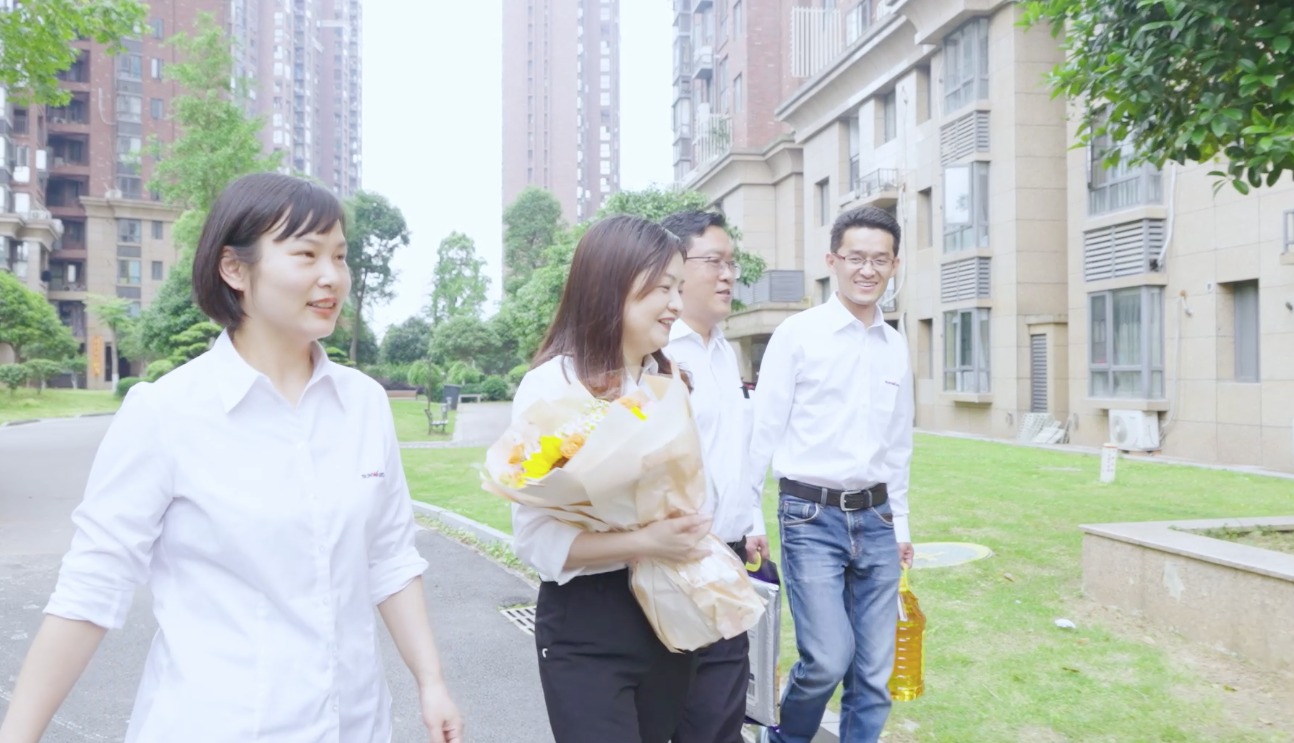 在母親節，向你們身后的媽媽送去“山河家園”的溫暖