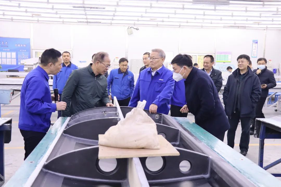 廣州市國資委主任陳德俊考察山河智能航空產業基地