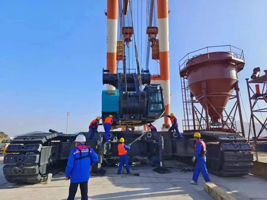 首樁開鉆！山河智能超級旋挖實力助建世界最大跨度公鐵兩用大橋