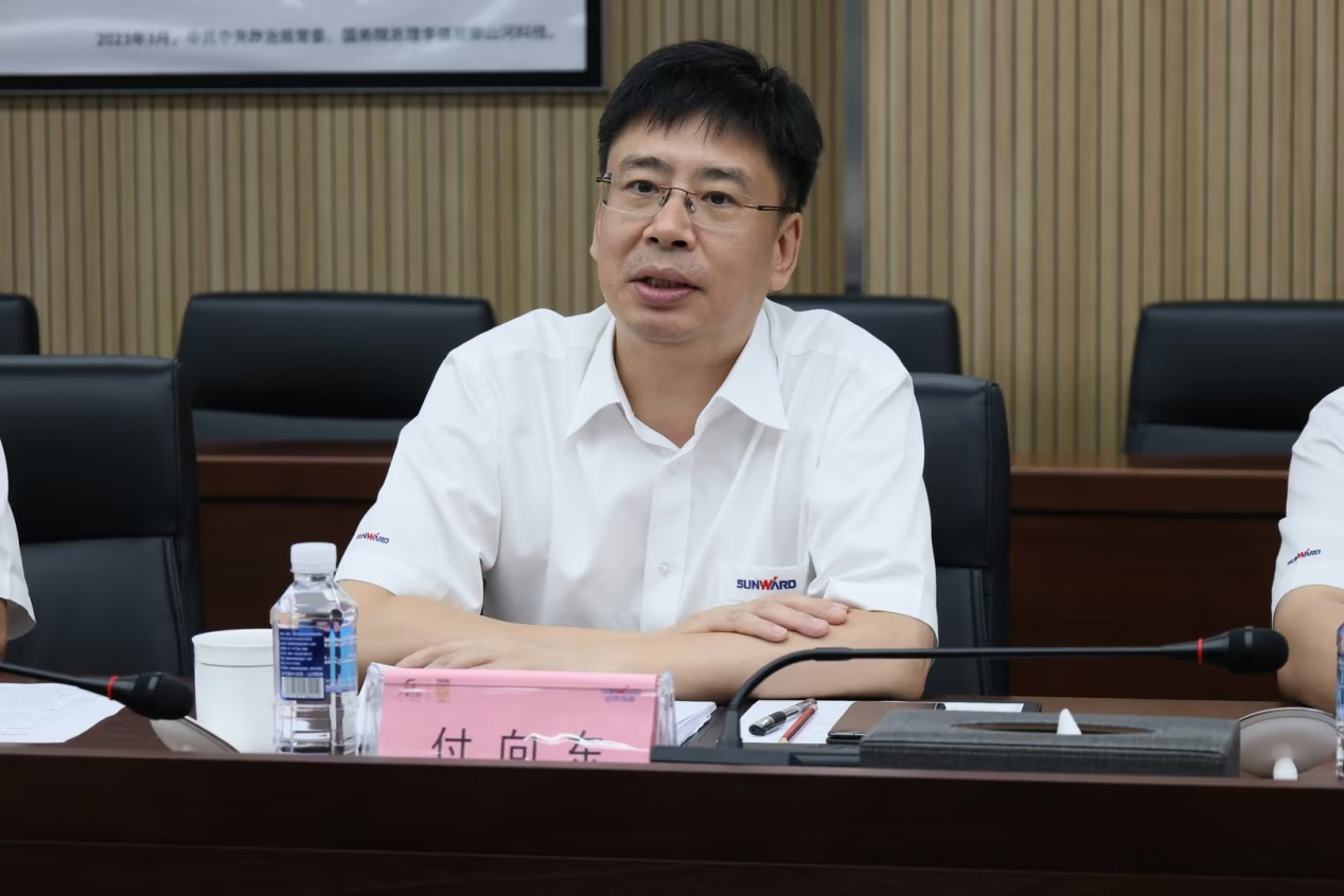 深化交流合作！廣州港李明忠副總經理率隊蒞臨山河智能考察交流！