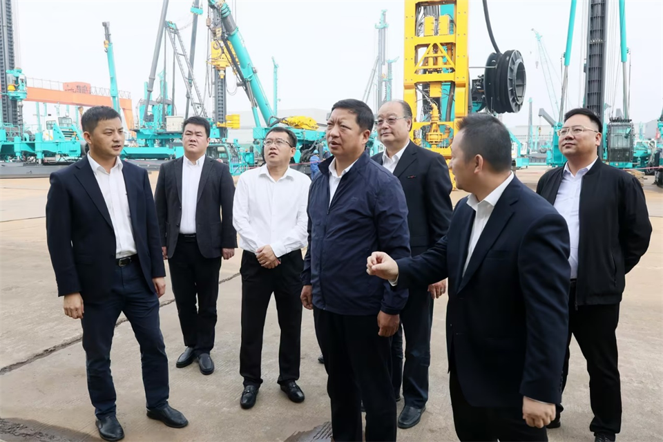 同船出海，共贏未來！中鐵九局副總經理劉峻峰一行到訪山河智能