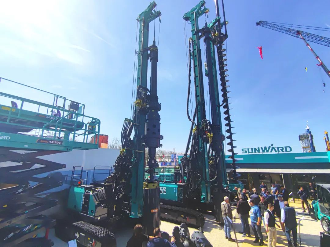 Bauma 2025 | 高端定制！山河智能Pro系列旋挖鉆機(jī)燃爆全場(chǎng)